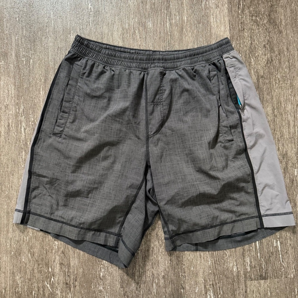 Lululemon Athletic Shorts Men XL Gray Crosshatch Technical Running Training